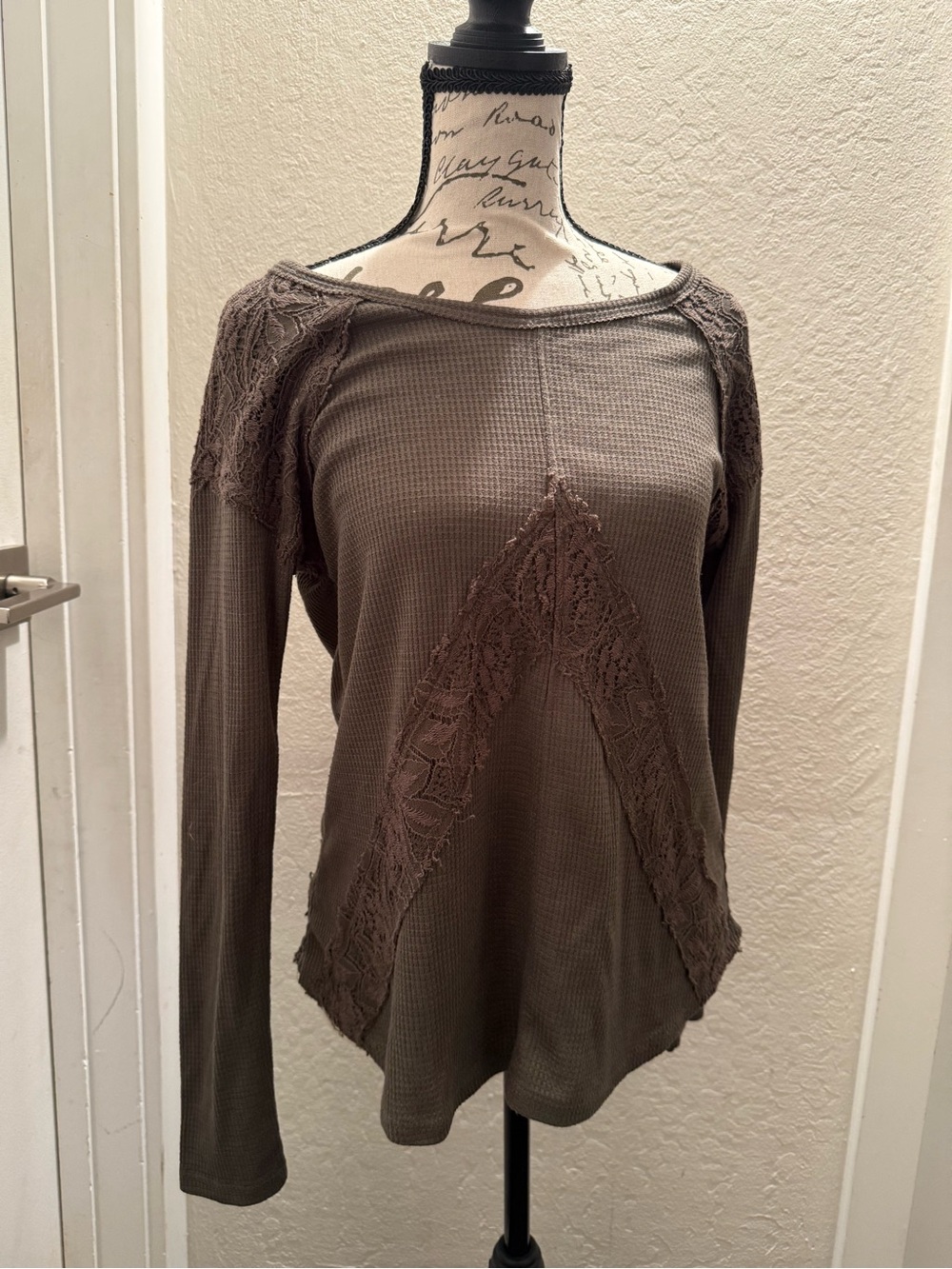 Mossimo Supply Co. Olive Lace-Trim Waffle Knit Long Sleeve Top